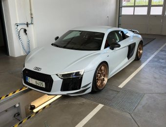 Audi  R8 