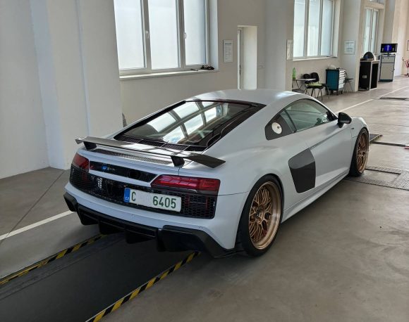 2016 Audi  R8 — fotografie 1