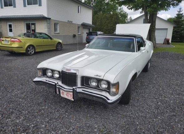 Mercury Cougar 