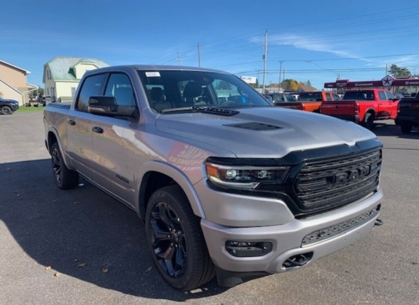 2023 Ram 1500 LIMITED V8