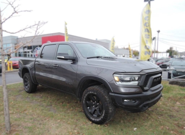 Ram 1500 Rebel 4x4 Crew Cab V8